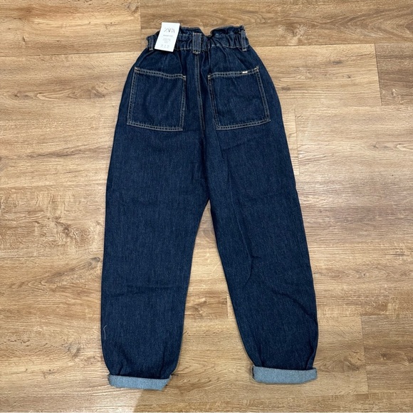 Zara High Waisted Baggy Fit Paper Bag Carrot Leg‎ Ankle Jeans Dark Wash Sz 2 NEW - Picture 5 of 9